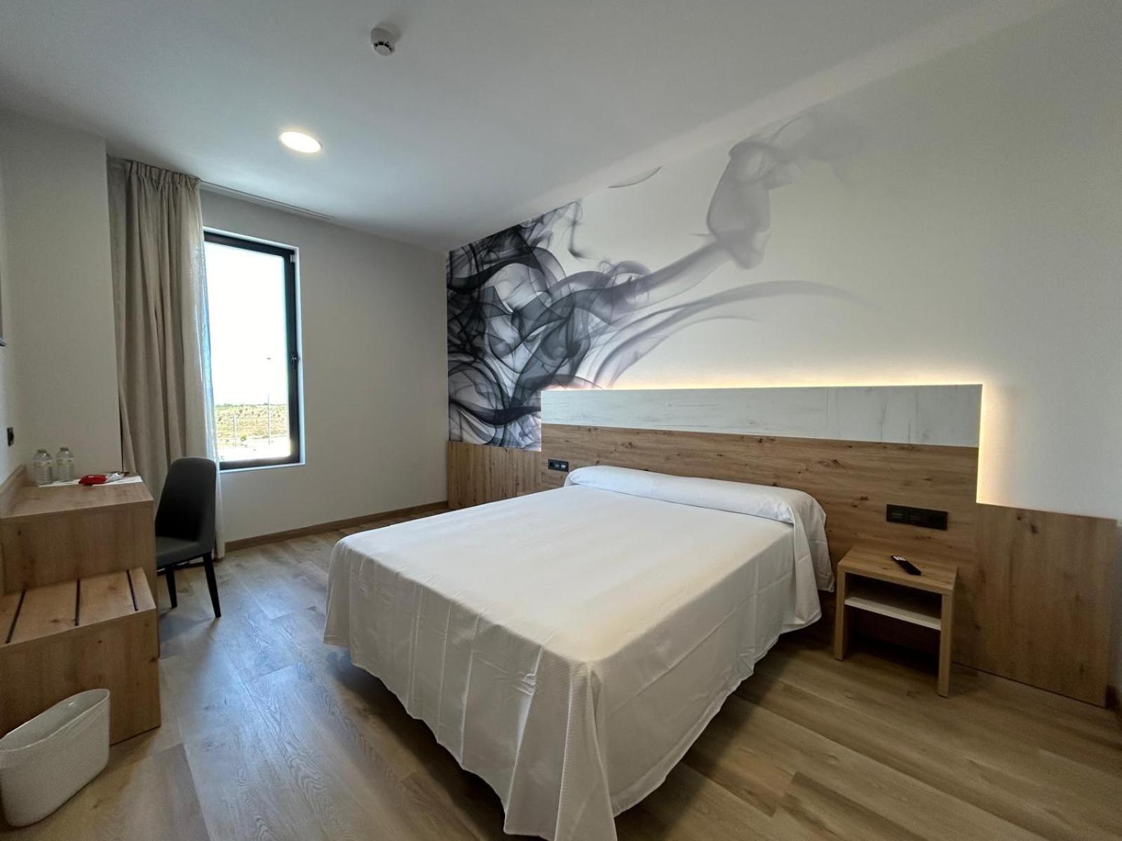 Hotel Javalambre 라 푸에블라 데 발베르데 외부 사진
